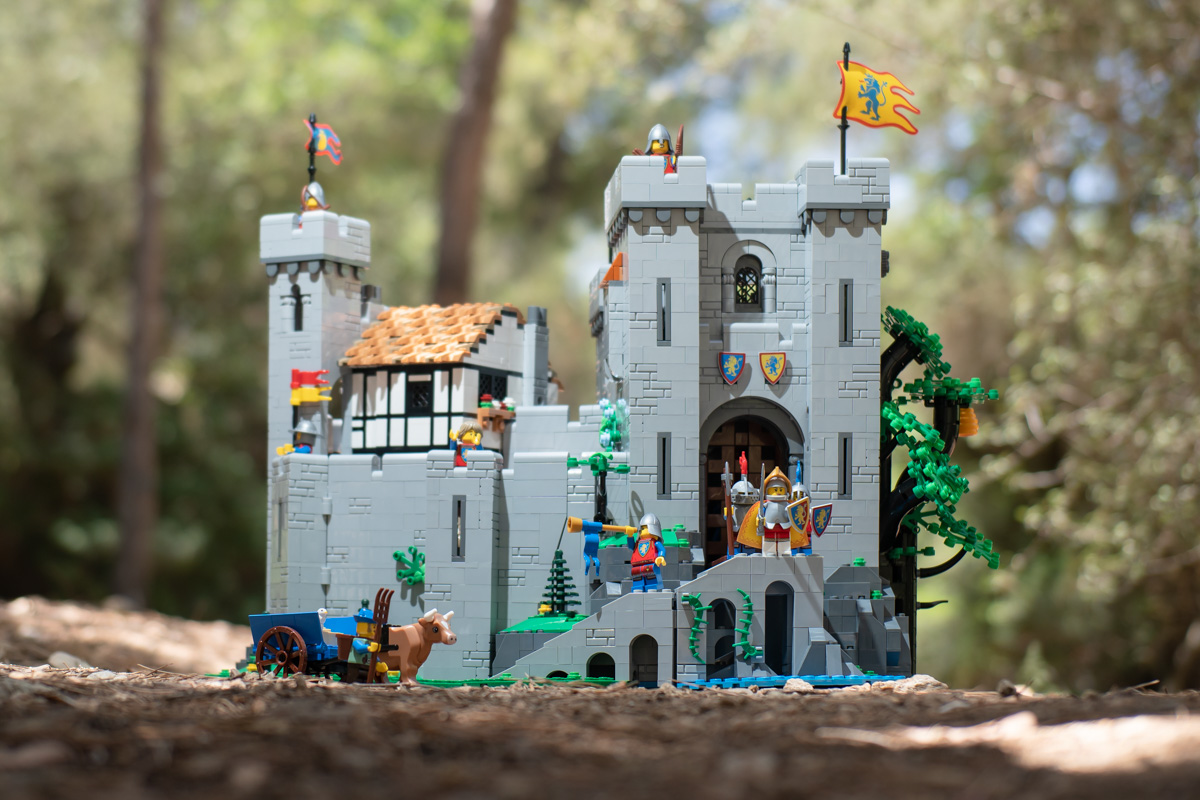 Review Lion Knights' Castle 10305 BrickCentral